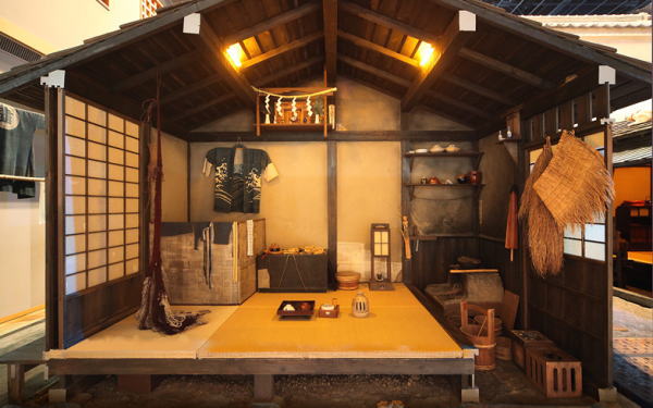 江戸時代　庶民の長屋の室内風景